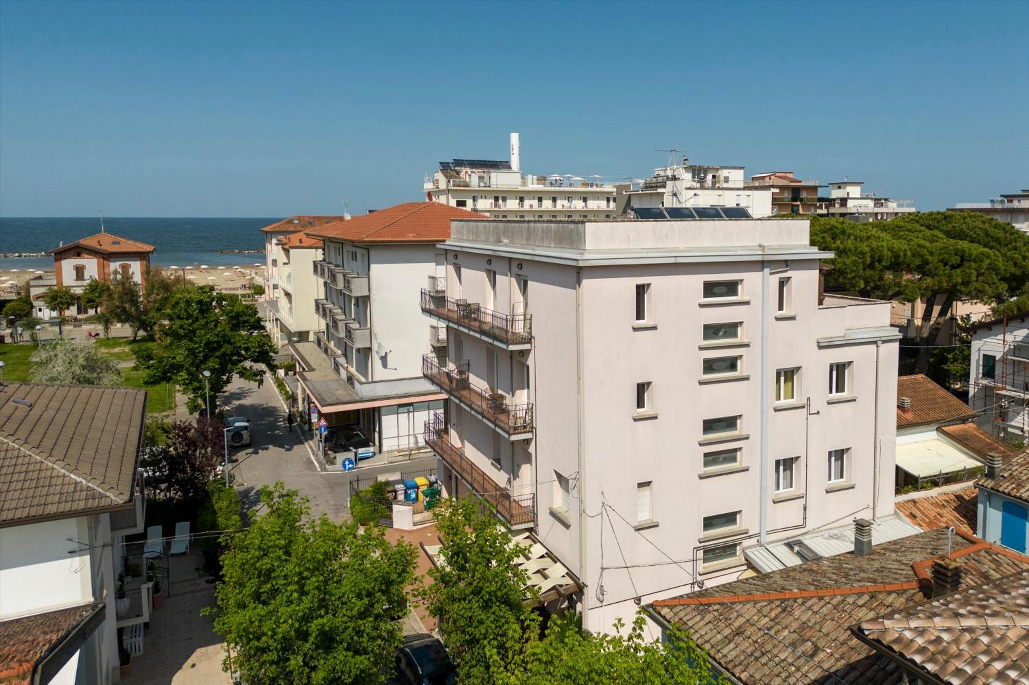 Residence Tre Trilo&Suites ริมินี ภายนอก รูปภาพ